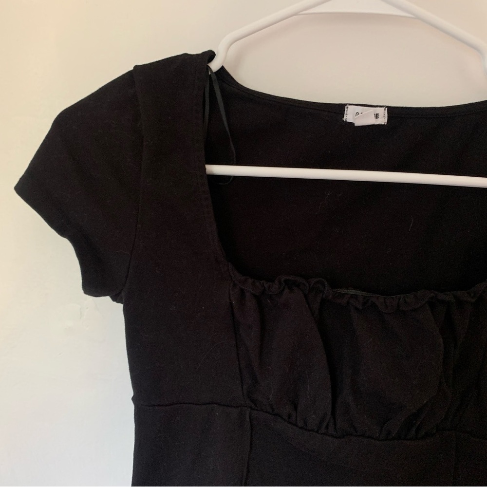 Ruffle Top - Picture 3 of 3